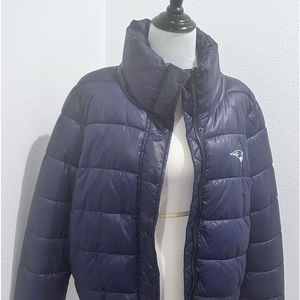 NFL Navy Blue Patriots DKNY coat size XL